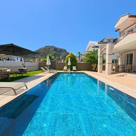 With Private Pool For 10 People In Dalyan