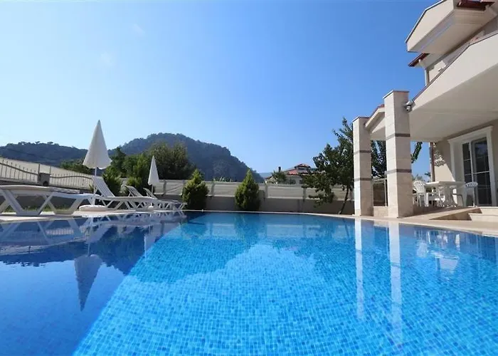Villa With Private Pool For 10 People In Dalyan Ortaca (Mugla)