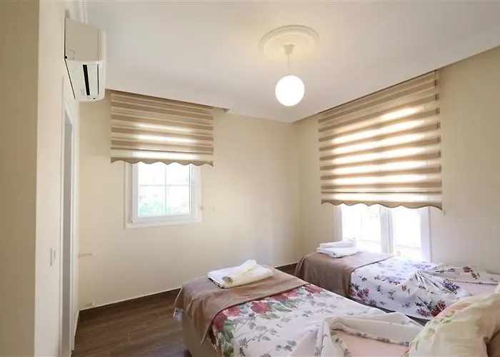 Villa With Private Pool For 10 People In Dalyan