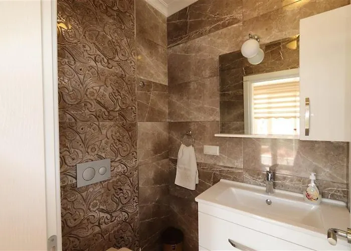 Vilă With Private Pool For 10 People In Dalyan *