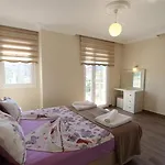 וילה With Private Pool For 10 People In Dalyan *
