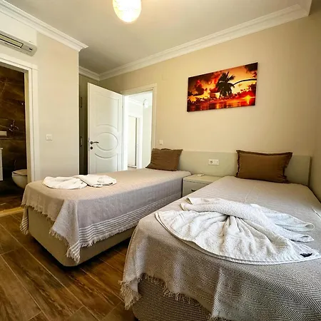 Willa With Private Pool For 10 People In Dalyan