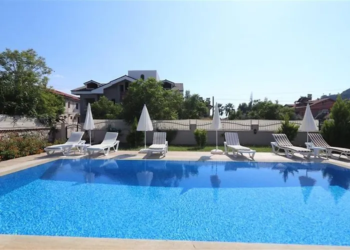 With Private Pool For 10 People In Dalyan *