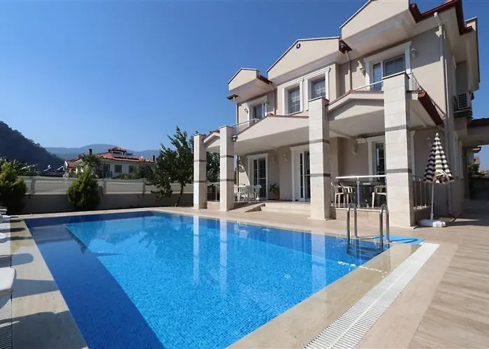 别墅 With Private Pool For 10 People In Dalyan *