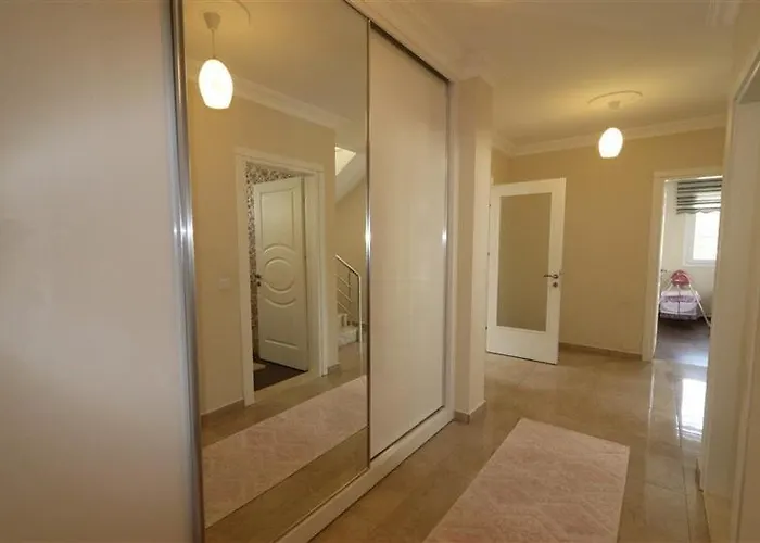 With Private Pool For 10 People In Dalyan ヴィラ オルタジャ