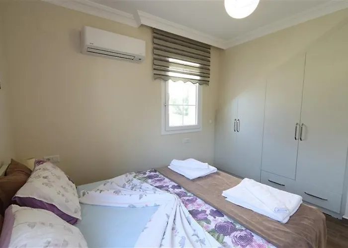 With Private Pool For 10 People In Dalyan *