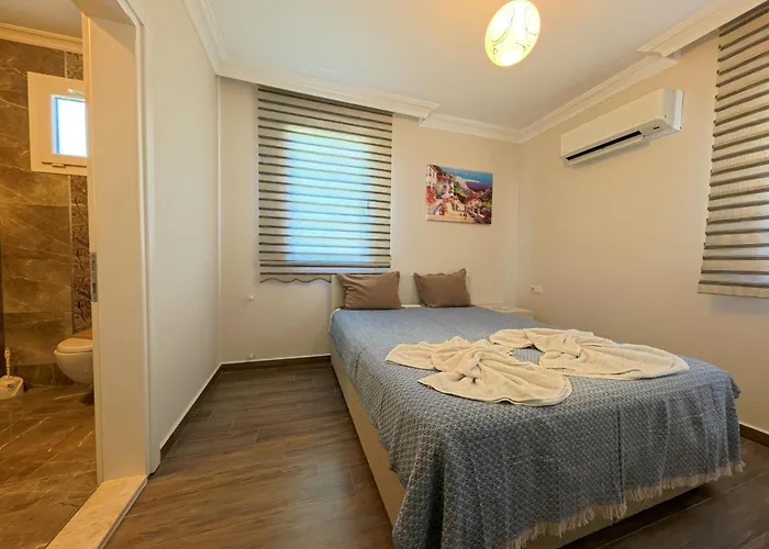 ヴィラ With Private Pool For 10 People In Dalyan オルタジャ